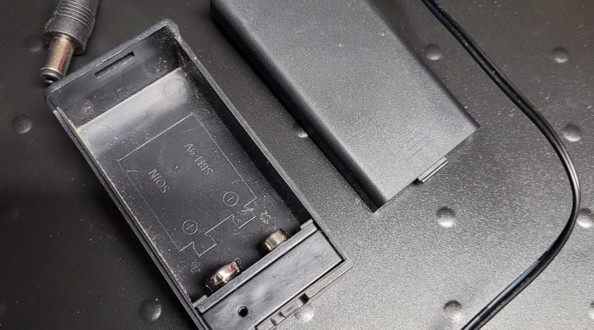 9v battery case with switch, DC plug, wire.