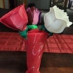 Vase three roses multicolors 02