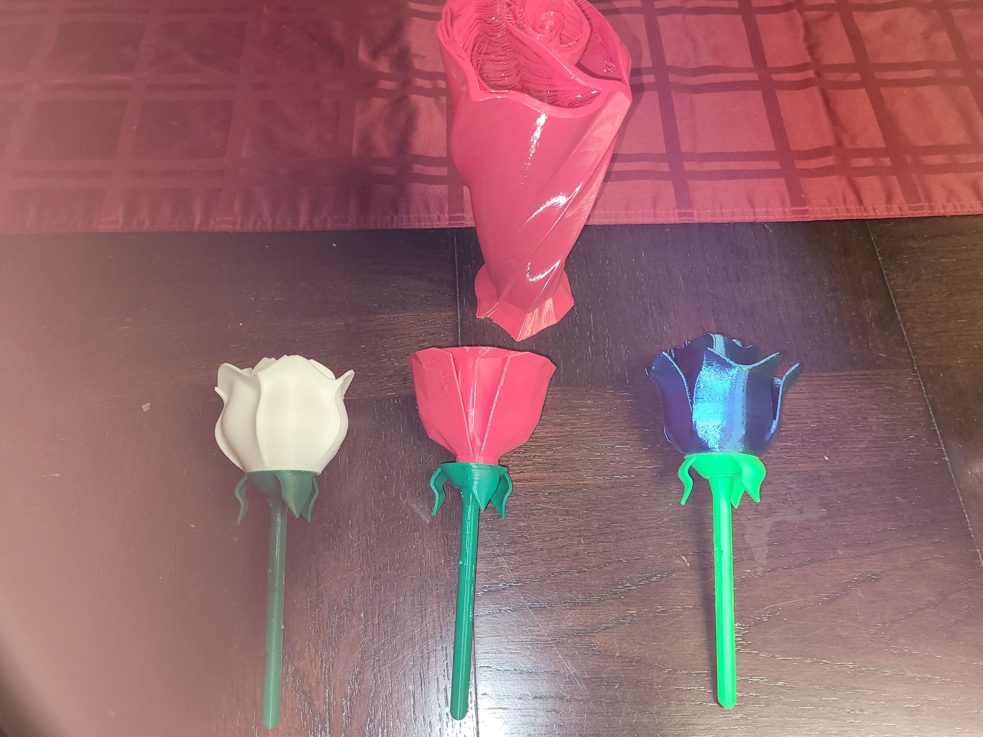 Vase three roses multicolors 5 Vase three roses multicolors 03